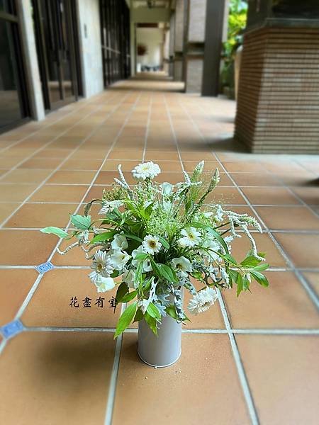 【俾德麥亞多層次花型】 – 無海綿投入式花藝