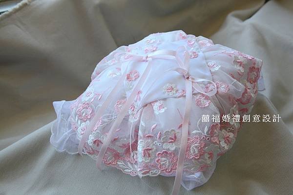 歐式婚禮戒枕