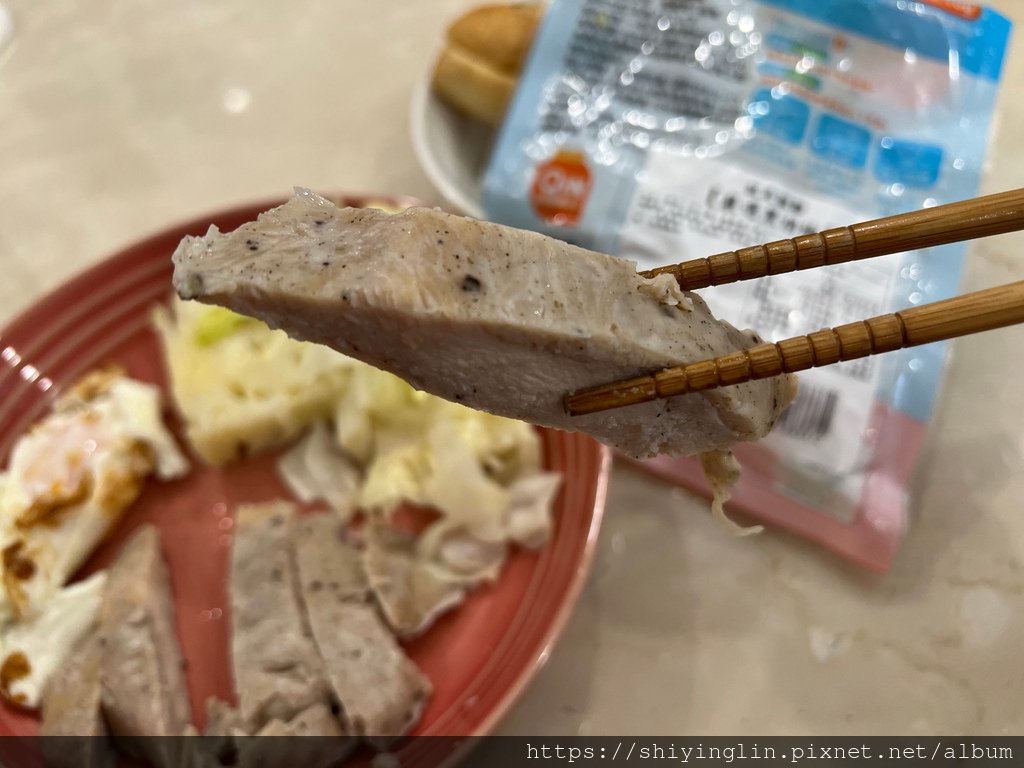 【開箱推薦】就是嫩雞 超秦肉品，銀髮族與小孩都能容易咀嚼的超