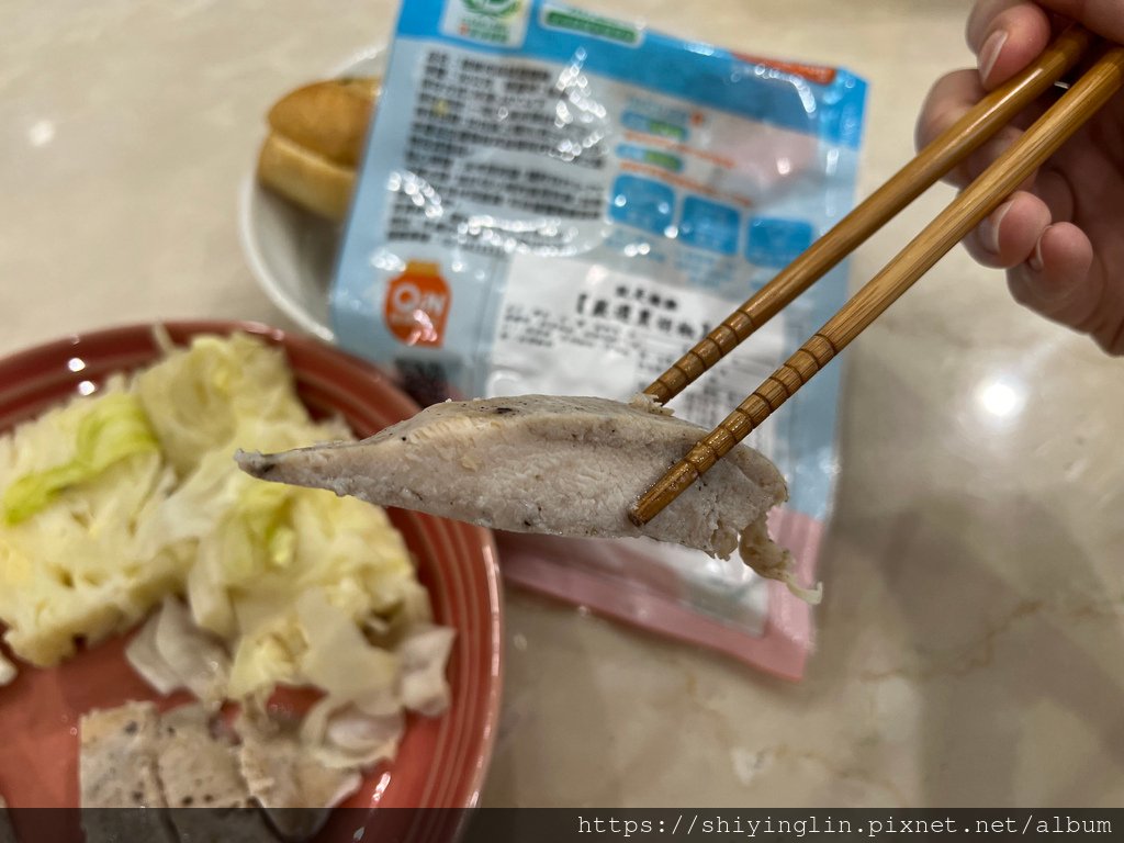 【開箱推薦】就是嫩雞 超秦肉品，銀髮族與小孩都能容易咀嚼的超