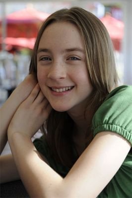 Saoirse-Ronan-saoirse-ronan-2216045-266-400.jpg