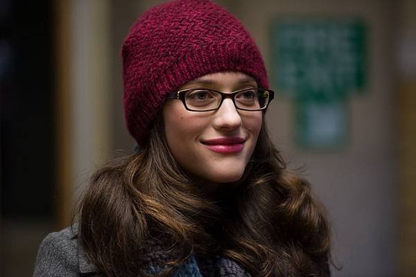 Thor-The-Dark-World-Kat-Dennings-Darcy-Closeup.jpg