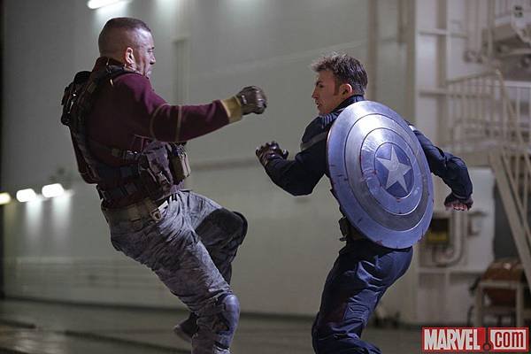 Captain-America-The-Winter-Soldier-Captain-America-and-Batroc.jpg