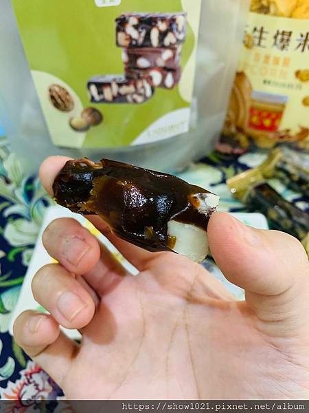 劉霸食品 各式超人氣零嘴 爆米花桶開箱/ 過年不可或缺的綜合