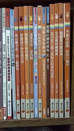 書籍2.jpg