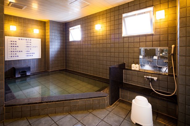new130426_hotspring_02