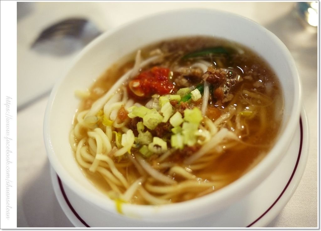 康華飯店 209.jpg