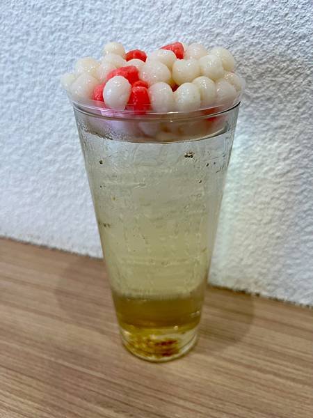 飲料 ☆ 新竹｜搖搖再喝｜質感飲料店｜推出無咖啡因飲品｜超狂