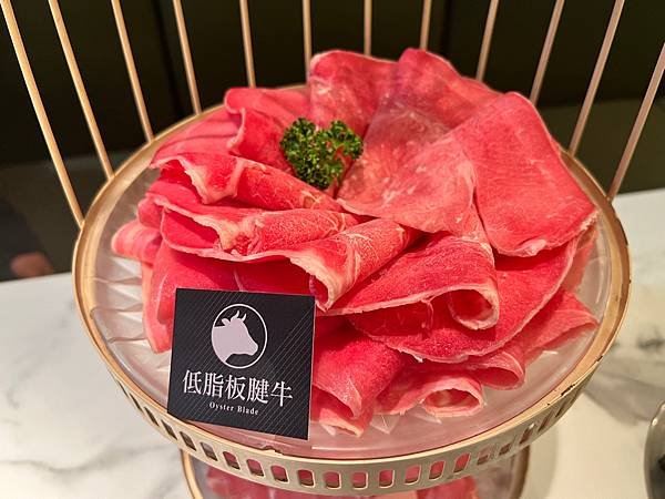 食 ☆ 台中西屯｜久違石頭火鍋｜逢甲商圈｜蔬菜鍋料放題｜飲料