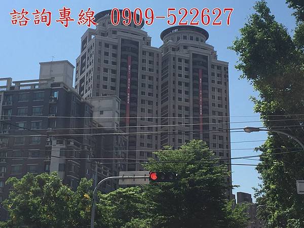 法拍親家M3新成屋台中市南區工學北路357號18樓之5電梯大樓台中高工大慶車站愛買復興店烏日高鐵0011.jpg