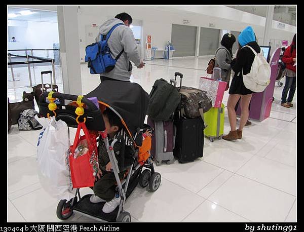 130404 b 大阪 關西空港 Peach Airline