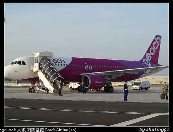 130404 b 大阪 關西空港 Peach Airline (20)