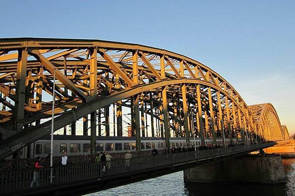 心鎖橋.jpg