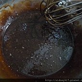打到成光滑狀