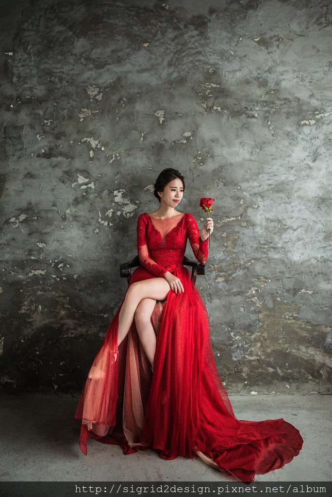 琪琪小姐婚紗