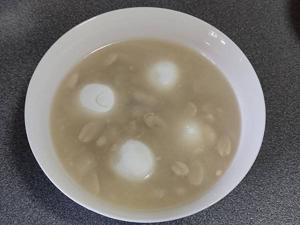 全聯美食 古早味花生湯 義美芝麻湯圓