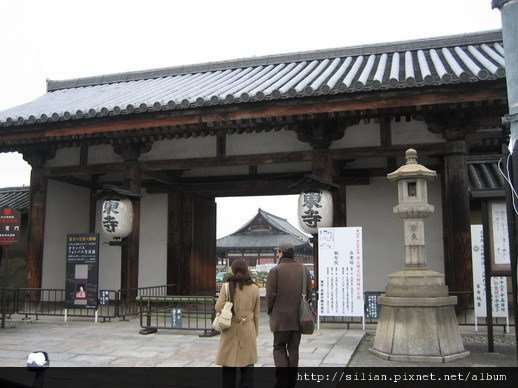 東寺的東門