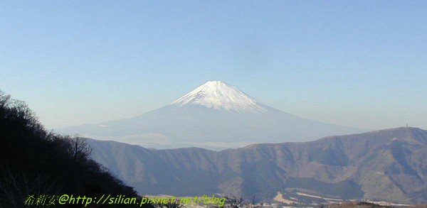 在箱根拍的富士山