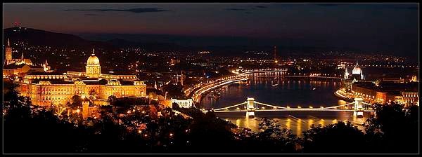 Budapest-By-Night_9s7b