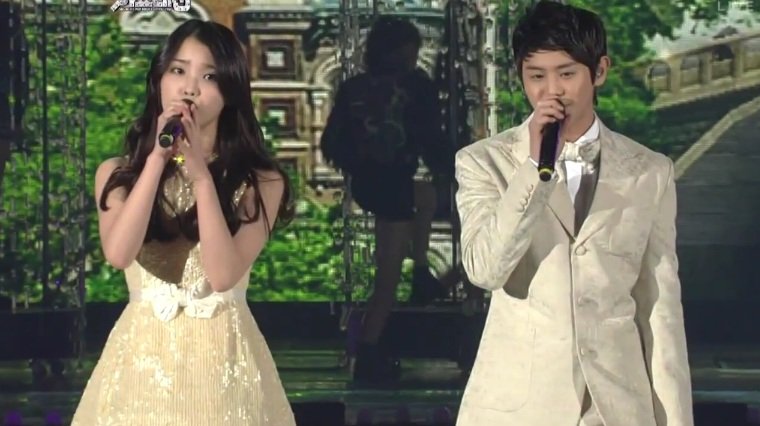 IU &amp; YS.jpg