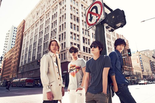 20120612_cnblue_1