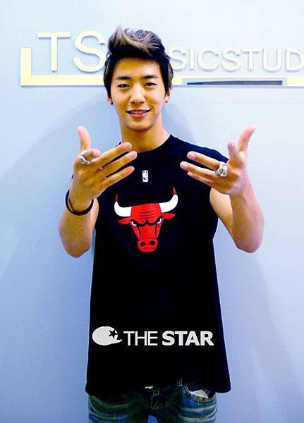 20120806_bangyongguk_thestar_mine1