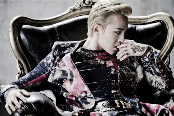 20120903_G-Dragon_OneofaKind-600x400