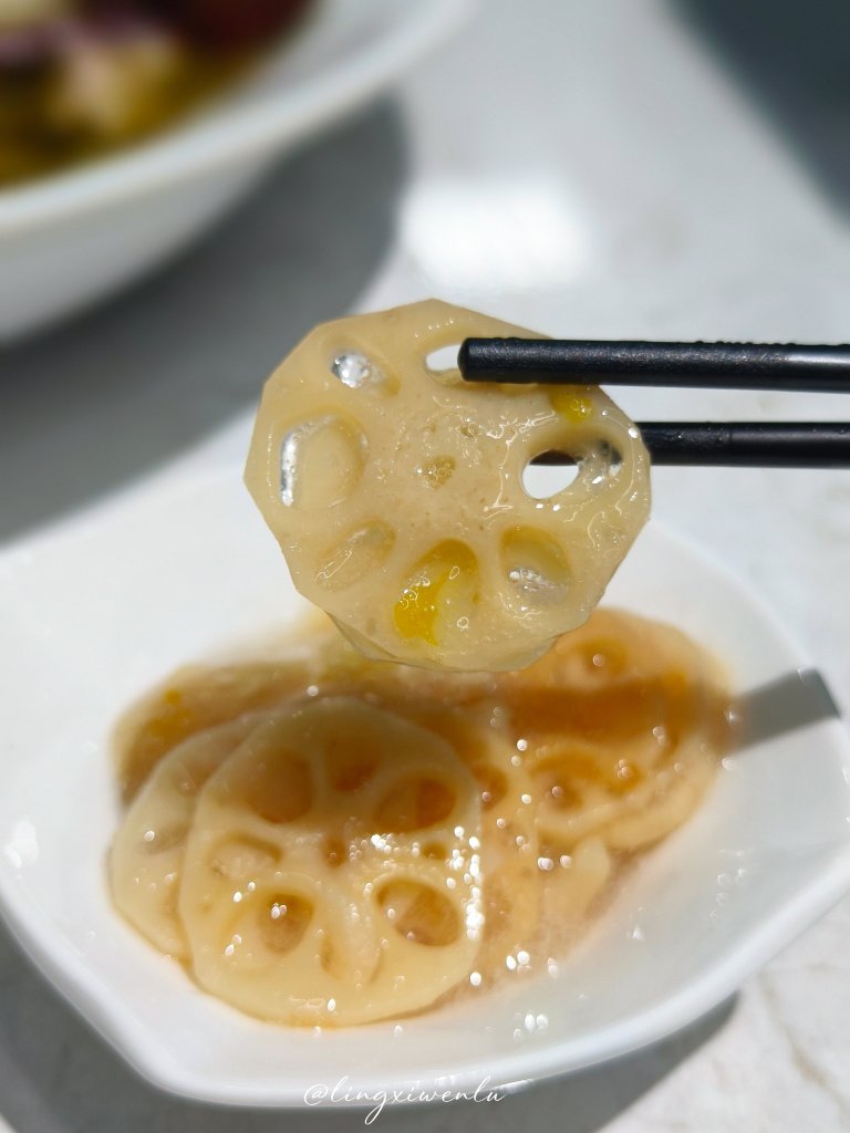【西門町美食】狂一鍋酸菜魚｜椒麻微辣、湯汁酸辣香濃的好滋味~ (16).jpg