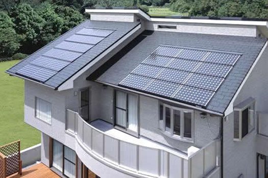 solar-home-power-yard.jpg