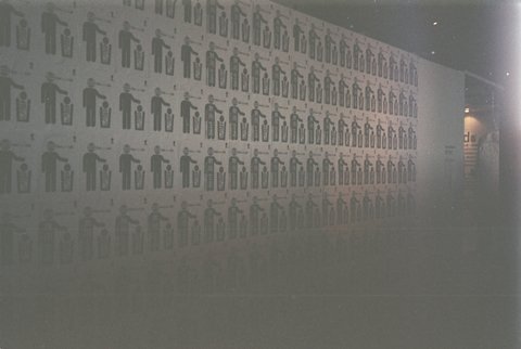 r001-019.jpg