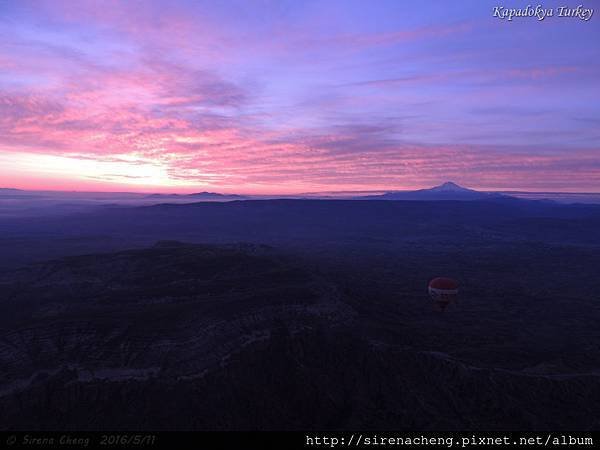 土耳其卡帕多琪亞 Turkey Cappadocia/Kapadokya 熱氣球上的清晨