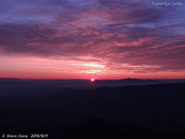 土耳其卡帕多琪亞 Turkey Cappadocia/Kapadokya 熱氣球上的清晨