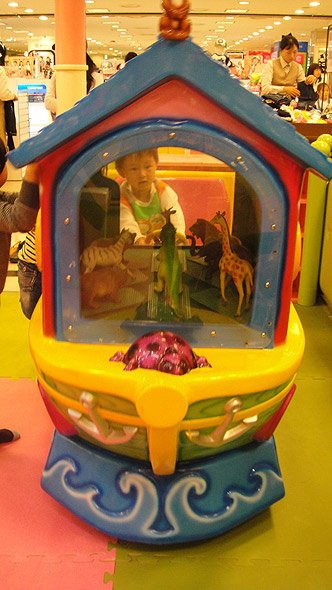 048.jpg