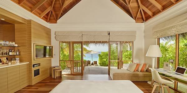 HuvafenFushi_Per_AQUUM_Bungalow.jpg