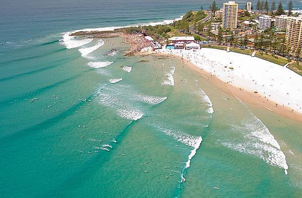 snapper_rocks_kirstin_s_0.jpg