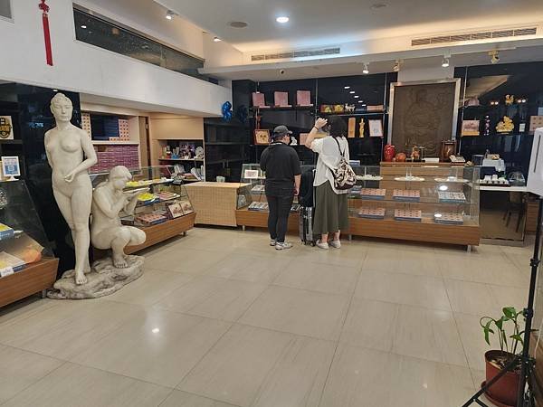 LINE_ALBUM_新太陽堂餅店_221111_3.jpg