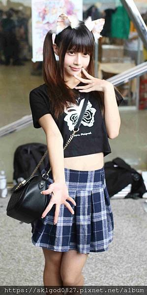 IMG_0800_compressed.jpg
