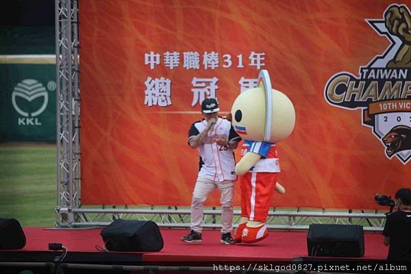 IMG_3435_compressed.jpg