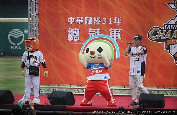IMG_3457_compressed.jpg