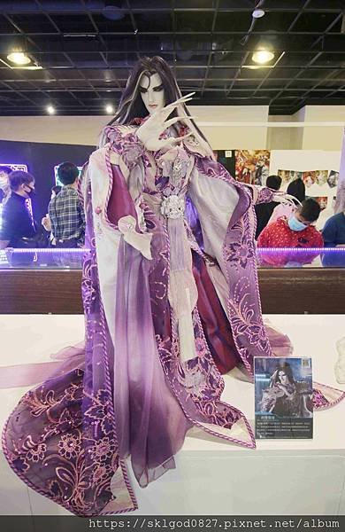 IMG_4538_compressed.jpg