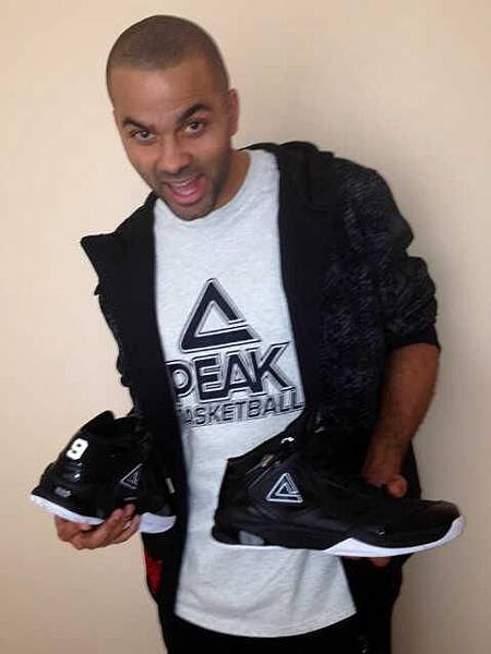 Peak Tony Parker 9 black.jpg