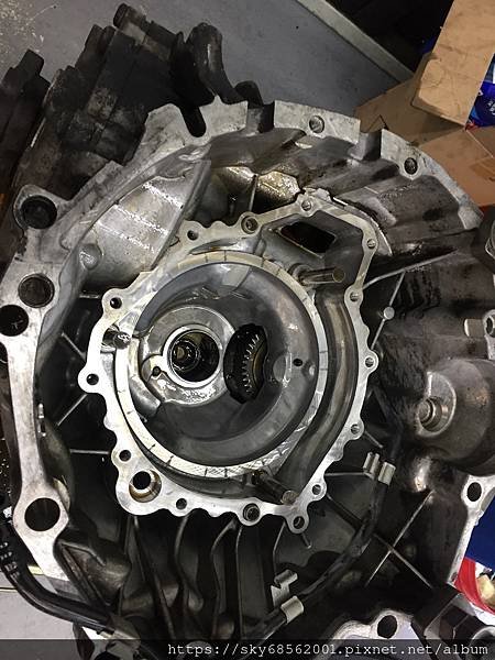 AUDI A4-01T自排變速箱