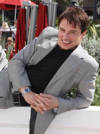 8-john-barrowman_0