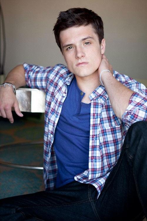 24-josh-hutcherson