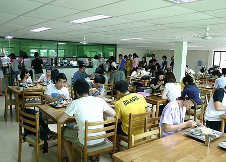 cafeteria3.JPG