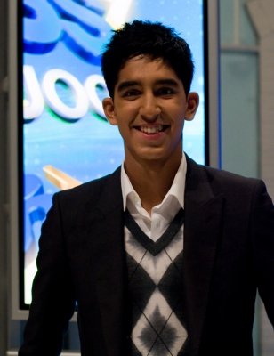 84725_slumdog-millionaire-star-dev-patel.jpg