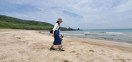 新北石門 富貴角步道：健行，玩沙，看海，燈塔美景一次滿足/ 