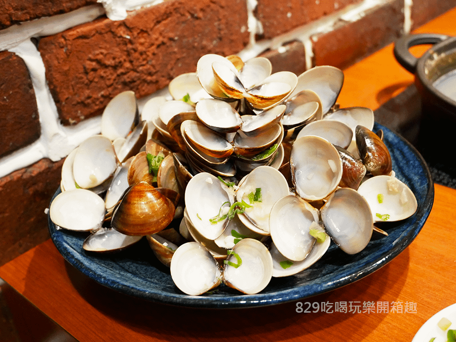 台中豐原家樂福美食裊裊鍋物滿滿蛤蜊蛤蛤鍋 (33).png