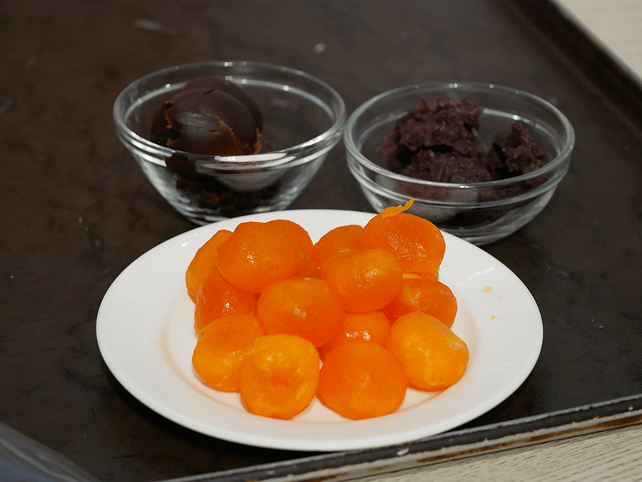 【2023中秋禮盒推薦】馥漫麵包花園｜必買100％國產純紅豆與紅土鴨蛋仁的頂級蛋黃酥｜酥脆外皮與鹹香好滋味令人欲罷不能｜鳳梨、鳳凰酥、牛軋糖、手工餅乾多款人氣禮盒可以挑選 (8).png