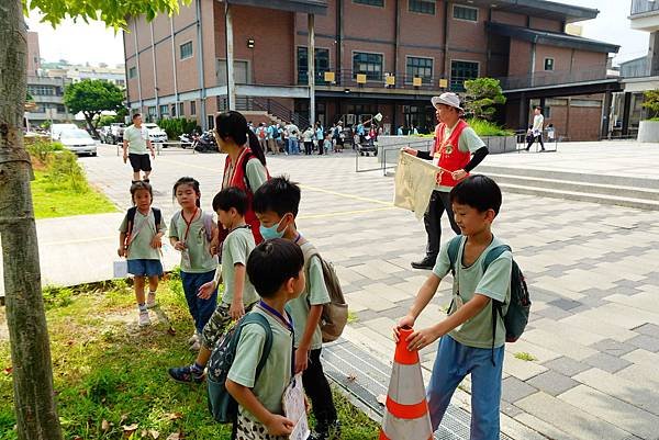 113學年度荒野中一親子團第1次團集會 荒野迎新